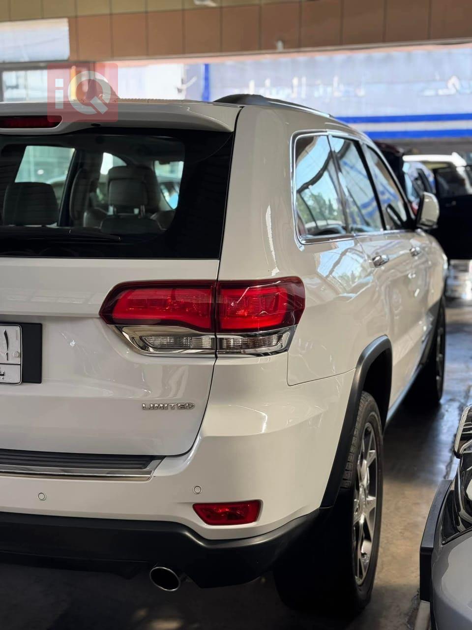 جيب جراند شيروكي